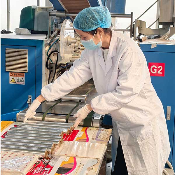 catering foil 450mm x 75m 5